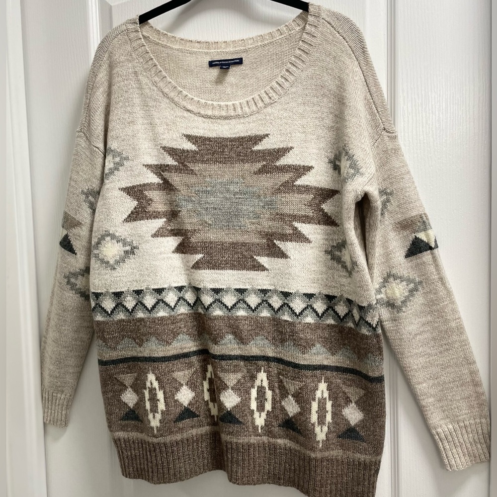 AE | Sweater - Geometric detail